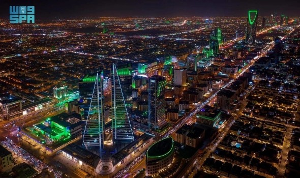 القطاع غير النفطي في السعودية ينمو للشهر الـ 40 على التوالي