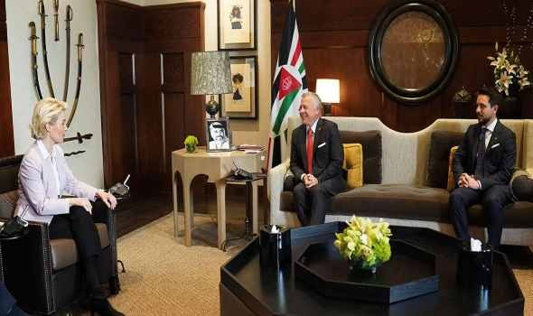  العرب اليوم - ملك الأردن يُحذر من انفجار الأوضاع في المنطقة ويؤكد لفون دير لاين ضرورة التحرك فوراً لوقف إطلاق النار في غزة