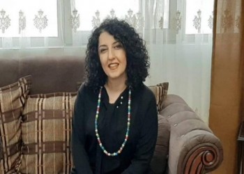 العرب اليوم - الإفراج عن الناشطة نرجس محمدي ونقلها إلى طهران لتلقي العلاج