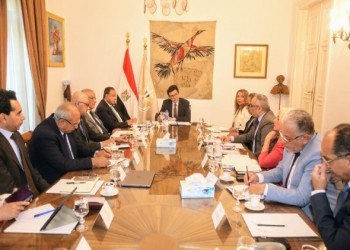  العرب اليوم - وزير الثقافة يطلق الخطة القومية لإحياء السينما المصرية وتطوير الأصول المعطّلة إلى منصات إنتاج حديثة