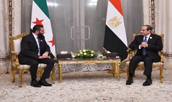 السيسي يؤكد دعم مصر للعملية السياسية الشاملة في سوريا خلال لقائه بالشرع