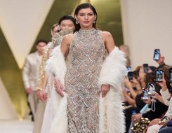  العرب اليوم - الديكور في عروض الأزياء تجربة بصرية لا تُنسى