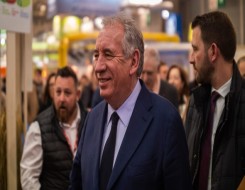  العرب اليوم - رئيس وزراء فرنسا يعلن اتفاق مع بريطانيا وكندا للاعتراف بدولة فلسطين