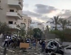  العرب اليوم - الثوري الإيراني يعلن انطلاق موجة صواريخ جديدة على إسرائيل