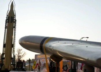 العرب اليوم - إيران تفشل في استهداف قاعدة عسكرية أميركية بريطانية بعد إطلاق صاروخين نحوها