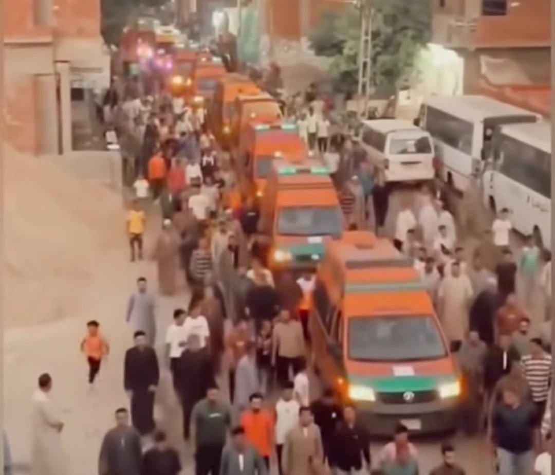  العرب اليوم - مصر تودّع "شهيدات لقمة العيش" 19 قاصرة يلقين مصرعهن في حادث سير بالمنوفية"