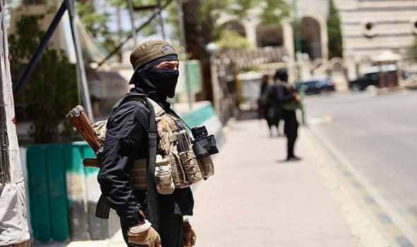  العرب اليوم - تصاعد العنف في السويداء وأكثر من 200 قتيل بينهم 21 أُعدموا ميدانياً وسط اشتباكات بين مسلحين وتدخل عسكري سوري وإسرائيلي