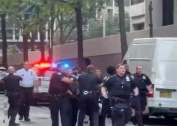  العرب اليوم - إطلاق نار قرب البيت الأبيض على عنصرين من الحرس الوطني وإعلان إغلاق عام