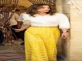  العرب اليوم - الملكة رانيا تتألق في الأصفر مجددًا بأناقة لافتة ورسائل وجدانية في كل ظهور