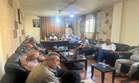  العرب اليوم - قوات الأمن الوطني الفلسطيني- لبنان تعقد اجتماع لتعزيز الامن والأستقرار في مخيم عين الحلوة