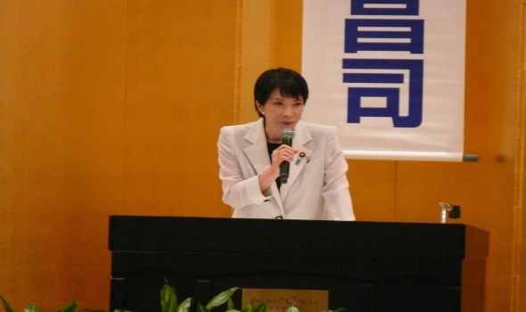 ساناي تاكايتشي تدرس الدعوة إلى انتخابات مبكرة