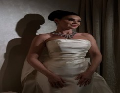  العرب اليوم - الرقة والأناقة ترافق العروس آروى جودة في يومها الكبير