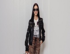  العرب اليوم - الطبعات الحيوانية تفرض حضورها في إطلالات النجمات هذا الخريف