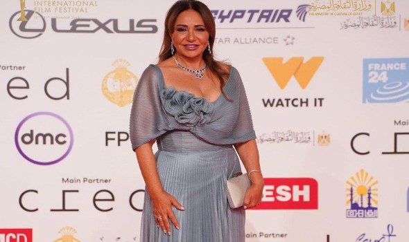  العرب اليوم - جولة على أجمل إطلالات النجمات في مهرجان القاهرة السينمائي 2025