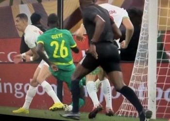  العرب اليوم - عقوبات مرتقبة من الكاف بعد فوضى نهائي أمم إفريقيا