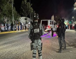  العرب اليوم - مقتل العشرات من الحرس الوطني المكسيكي في موجة عنف أعقبت مقتل بارون المخدرات “إل مينتشو”