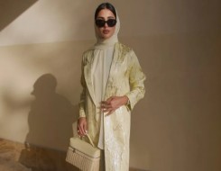  العرب اليوم - طرق لتنسيق الأصفر الزبدي بأسلوب أنيق للمحجبات