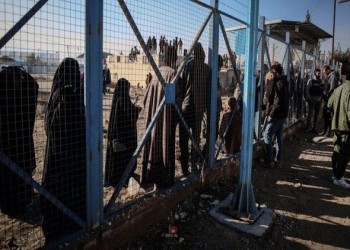 العرب اليوم - إغلاق مخيم الهول في الحسكة بعد إخلائه بالكامل ونقل قاطنيه إلى ريف حلب