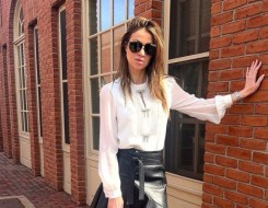  العرب اليوم - صيحة الجلد تتصدر موضة ربيع 2026 بإطلالات النجمات بين الكلاسيكية والعصرية