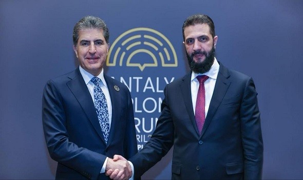  العرب اليوم - اجتماع رفيع بين الشرع ونيجيرفان بارزاني لبحث تعزيز التعاون والتنسيق الإقليمي