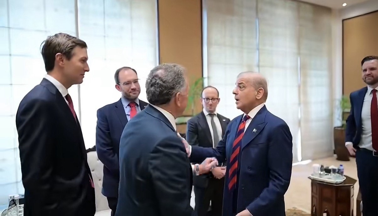  العرب اليوم - تضارب أميركي إيراني حول الإفراج عن أصول مجمدة مع انطلاق مفاوضات إسلام آباد