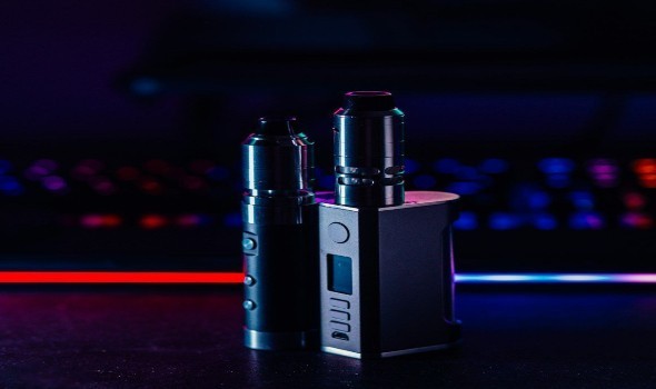  العرب اليوم - السيجارة الإلكترونية تسببت بثقوب سوداء في أسنان امرأة