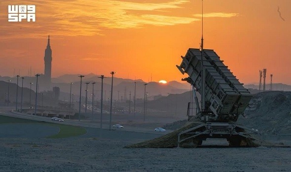  العرب اليوم - الدفاع الجوي السعودي يعلن اعتراض وتدمير مسيرة حوثية جنوب مكة المكرمة