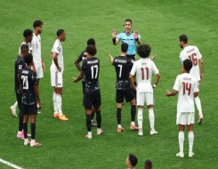  العرب اليوم - إيقاف لاعب منتخب قطر عاصم ماديبو خمس مباريات بسبب الإصابة الخطيرة لإسماعيل كوني
