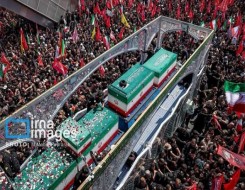  العرب اليوم - بعد تكهنات الكشف عن هوية الرجل المقنع في جنازة خامنئي