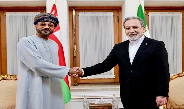  العرب اليوم - عُمان وإيران تتفقان على ممر ملاحي مؤقت عبر مضيق هرمز وإزالة الألغام