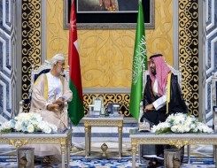 العرب اليوم - سلطان عُمان يبحث مع ولي العهد السعودي سبل تعزيز العلاقات والتهدئة الإقليمية