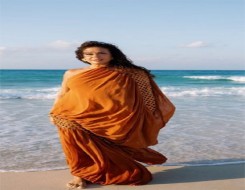  العرب اليوم - هند صبري تتألق بأسلوب عفوي وألوان جريئة في خياراتها لأزياء الصيف