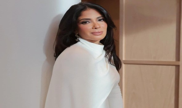  العرب اليوم - انطلاق مهرجان الجونة السينمائي في مصر بتكريم منى زكي