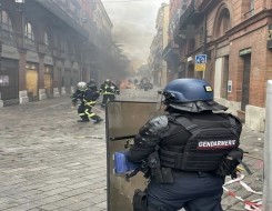 العرب اليوم - فرنسا تطالب بفرض حظر تجول جزئي بعد أعمال الشغب والاحتجاجات