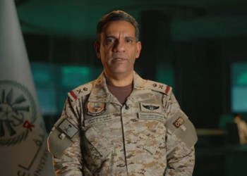 العرب اليوم - التحالف يعلن اعتراض صاروخ كروز وتجدد الاعتداءات على مطار الملك خالد بالرياض