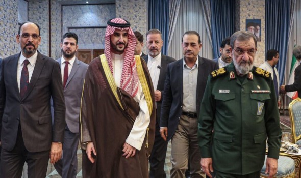  العرب اليوم - إيران وأطراف حلف مكة تتفق في طهران على مواصلة المحادثات و الدفاعات السعودية تدمَر باليستيين أطلقتهما ميليشيا الحوثي نحو الرياض